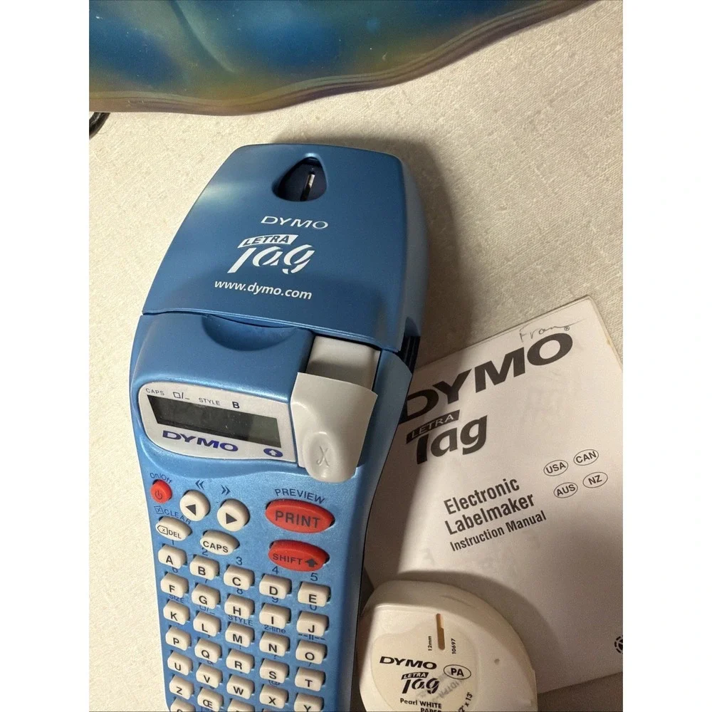 Dymo Letra Tag 100 Esselte Electronic Label Maker Handheld Printer Tested Works